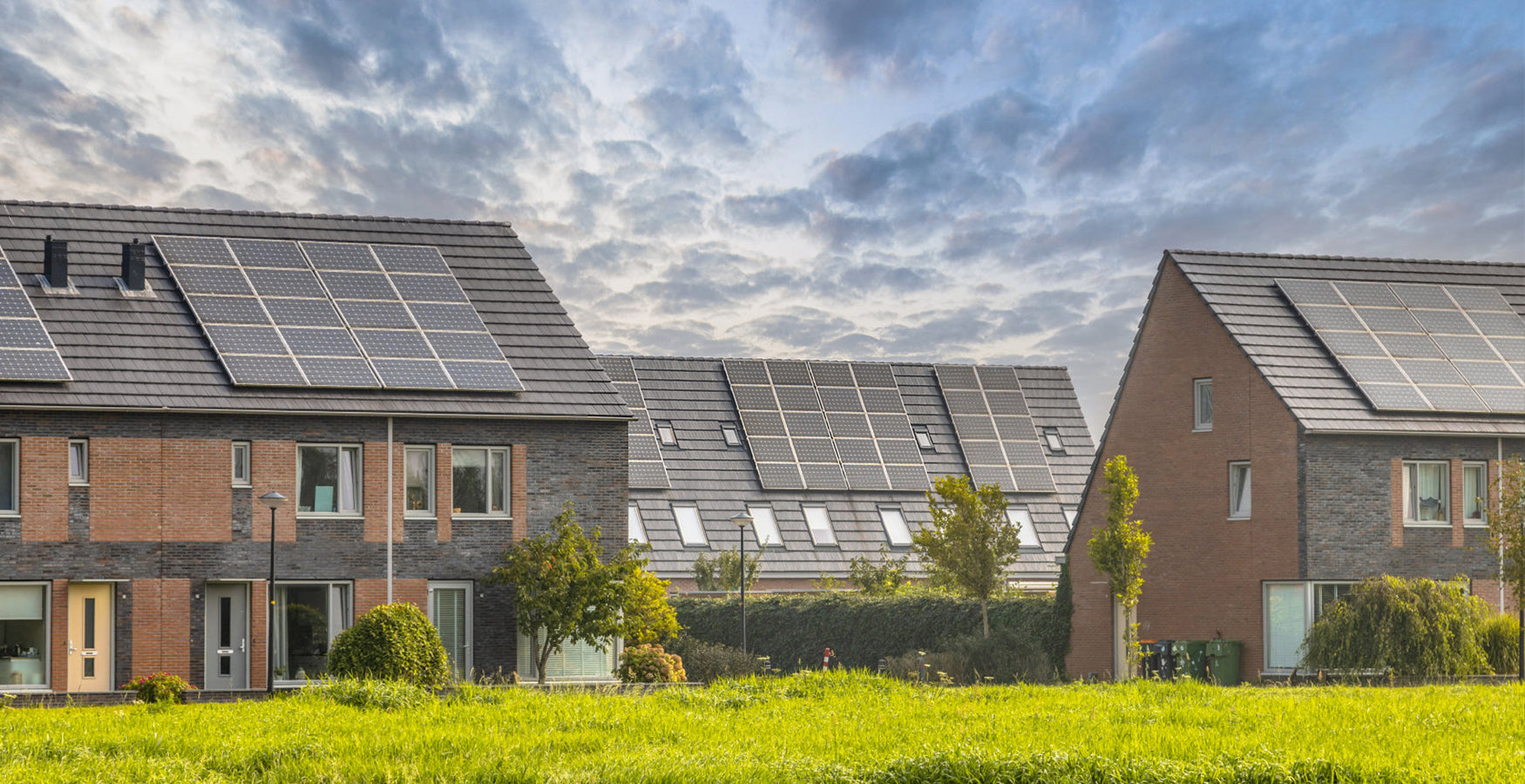 家庭储能.jpg__PID:4cc80850-1ff8-4b2e-b9e1-d29c935ffab3